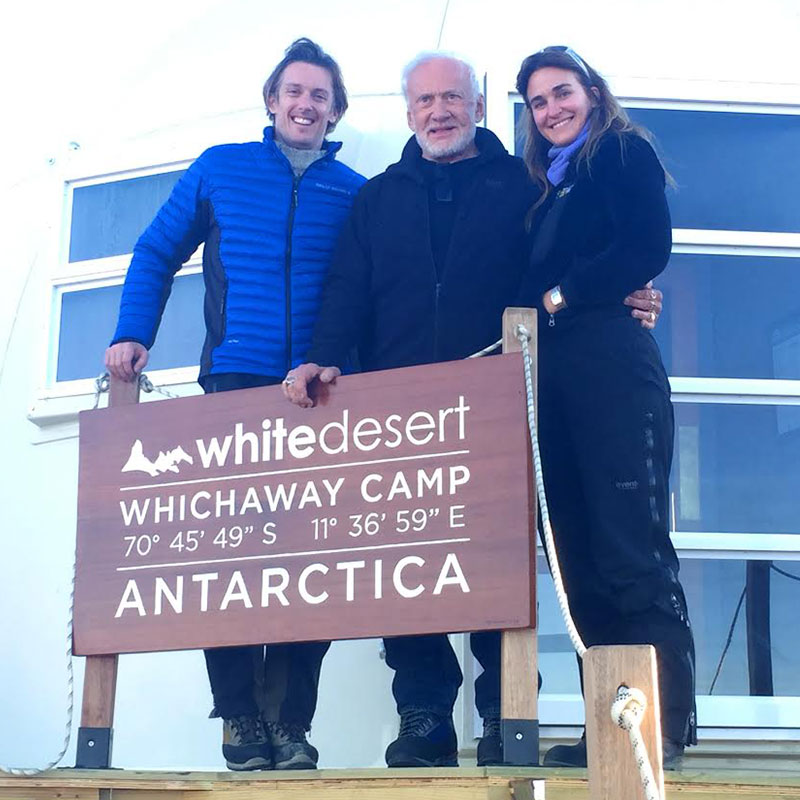 wooden-sign-antarctica